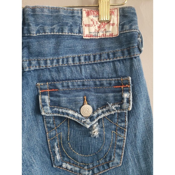 True Religion Jeans Women’s 27 Blue  Bell Bottom Distressed 100% Cotton - Picture 8 of 10